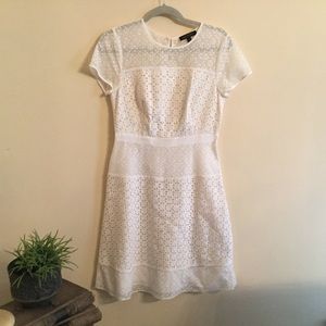 Like New Banana Republic Lace Dress